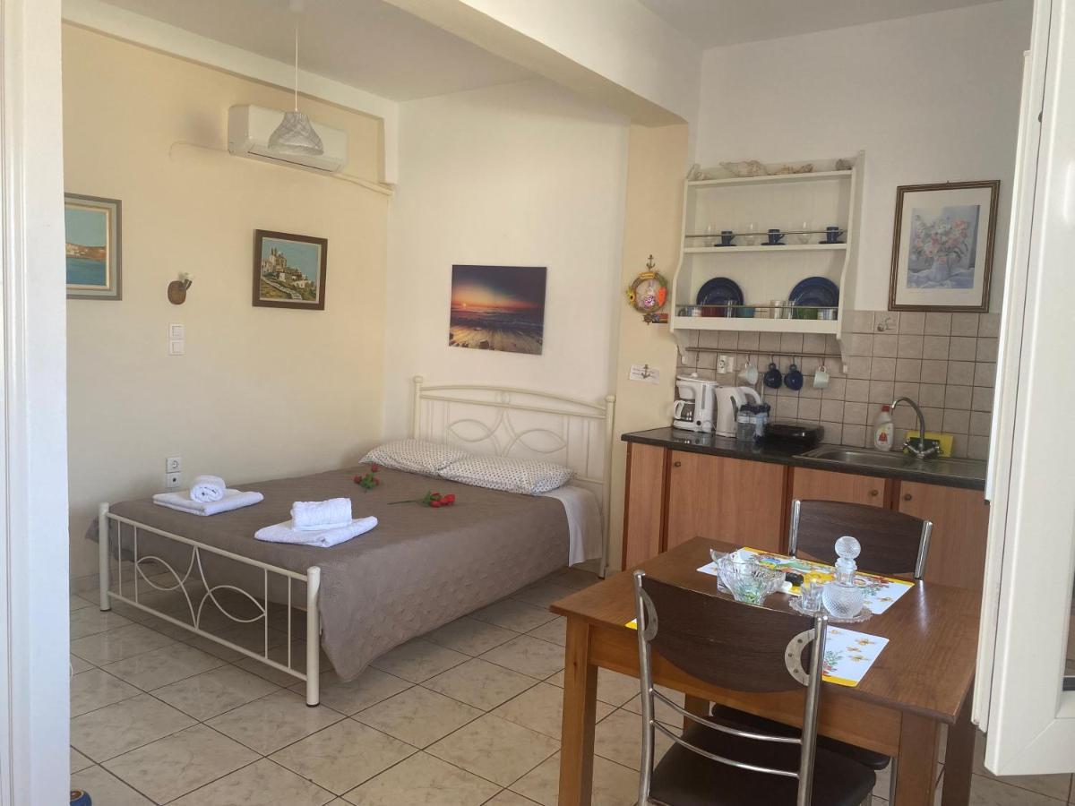 Lorentzia Room Μπατσί Εξωτερικό φωτογραφία